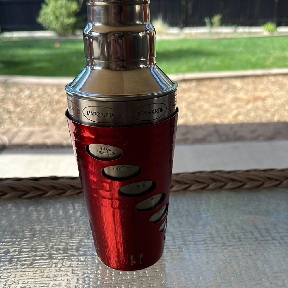 Stainless Steel Red Cocktail Shaker